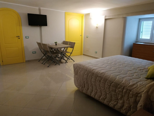 Imagen de la habitación del B&B Buono, Nápoles. Foto 7