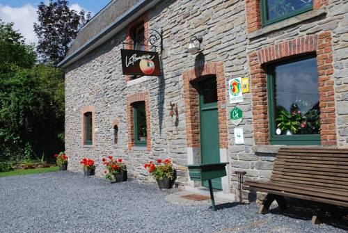 Imagen de los exteriores del B&B Byb La Pommeraie. Foto 5