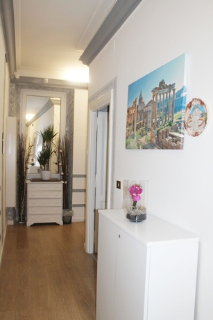 Imagen de los interiores del B&B Carpe Diem, Roma. Foto 16