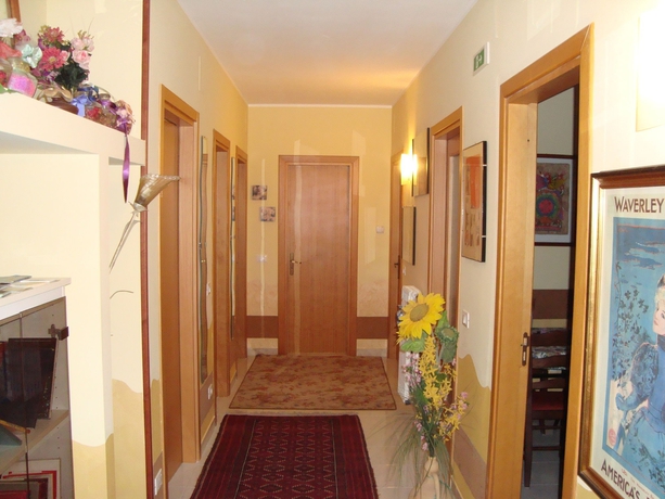 Imagen de los interiores del B&B Casa Ferrara. Foto 13