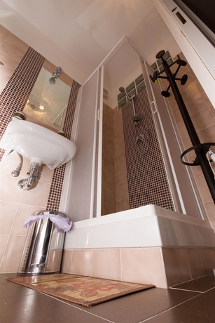 Imagen de la habitación del B&B Casa Via Cesena. Foto 8