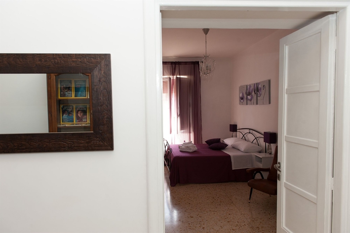 Imagen de la habitación del B&B Casa Via Cesena. Foto 14