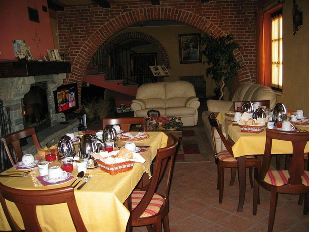 Imagen del bar/restaurante del B&B Cascina Bellavista. Foto 3