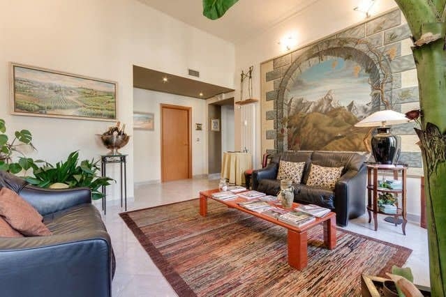 Imagen de los interiores del B&B Central Station, Turín. Foto 19