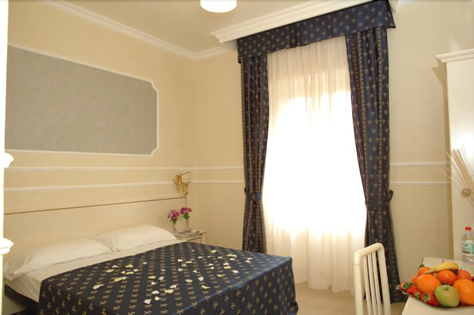 Imagen de la habitación del B&B Cesar Palace. Foto 11