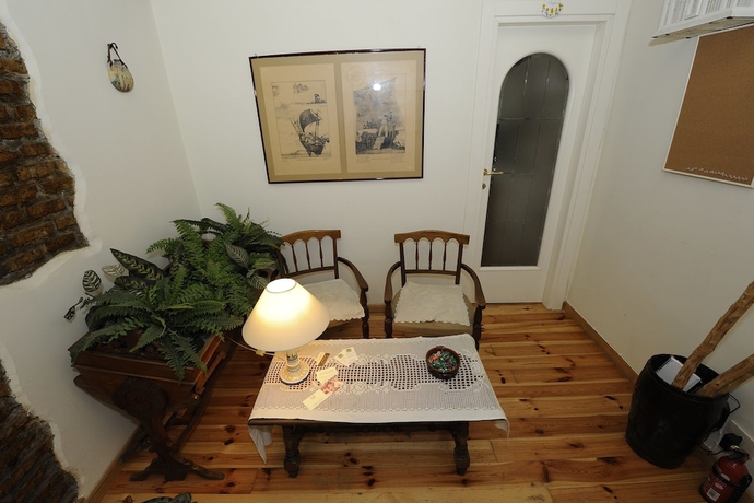 Imagen de los interiores del B&B Chain Gallienus. Foto 18