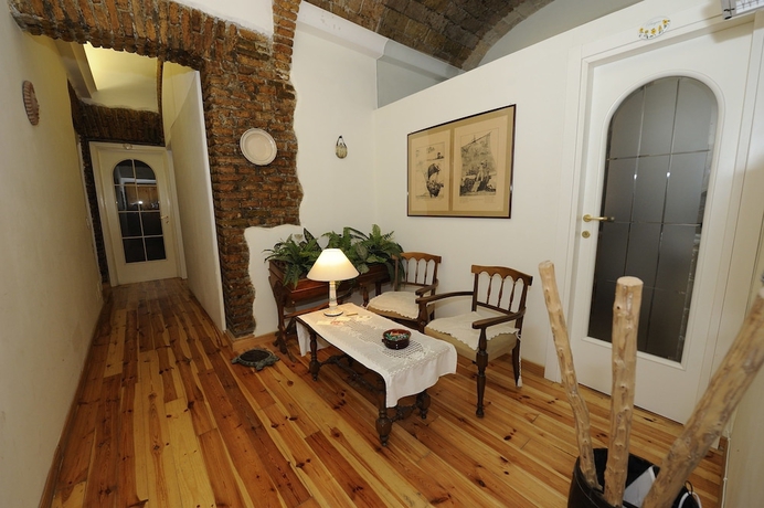 Imagen de los interiores del B&B Chain Gallienus. Foto 19