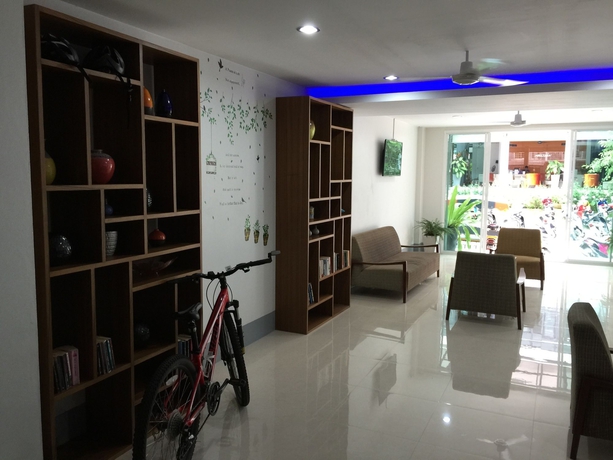 Imagen de los interiores del B&B Chic N Chill Bed and Breakfast. Foto 12