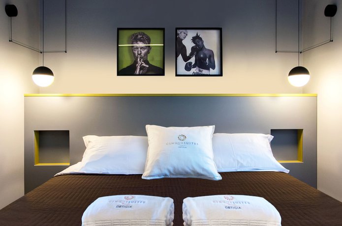 Imagen de la habitación del B&B CinqueSuites Ortigia. Foto 10