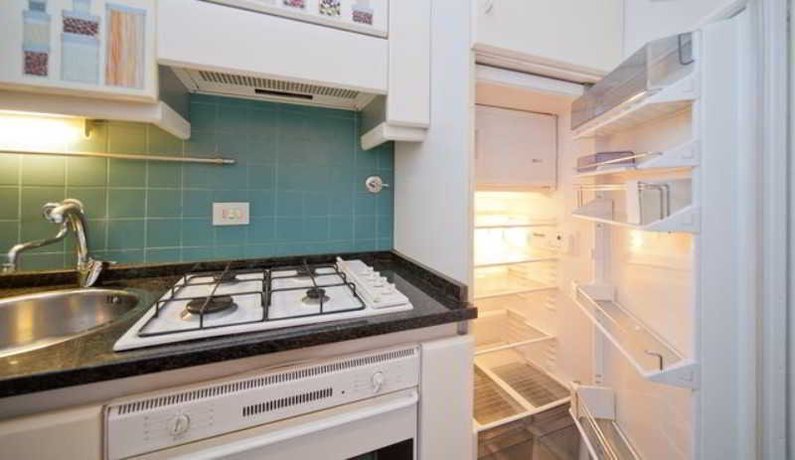 Imagen de los interiores del B&B Cleopatra, Roma. Foto 14