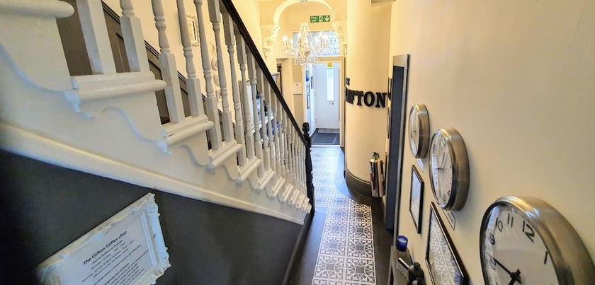 Imagen de los interiores del B&B Clifton Guest House. Foto 19