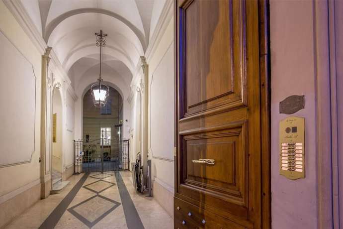 Imagen de los interiores del B&B Courtyard Rome Suite. Foto 7