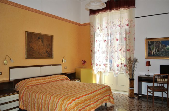 Imagen de la habitación del B&B D'Angelo, Palermo. Foto 12