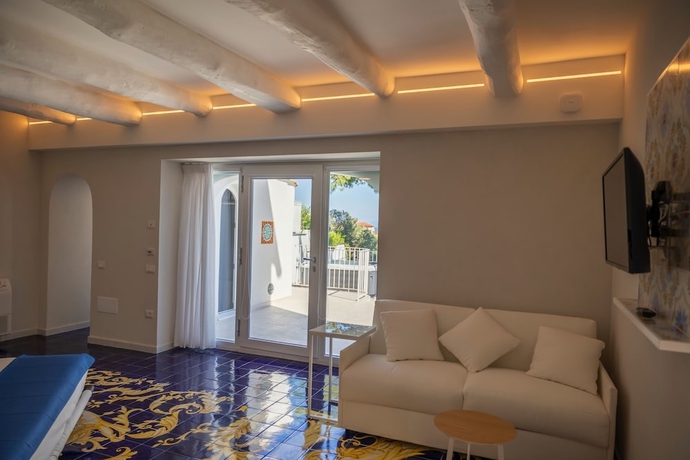 Imagen de la habitación del B&B Decori Suites Amalfi Coast. Foto 3