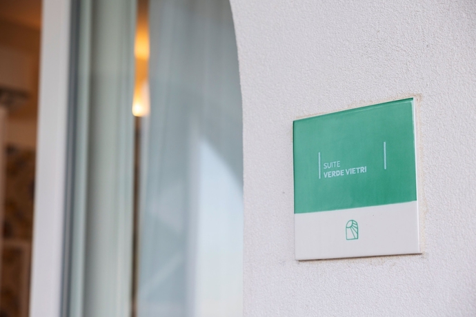 Imagen de los interiores del B&B Decori Suites Amalfi Coast. Foto 18