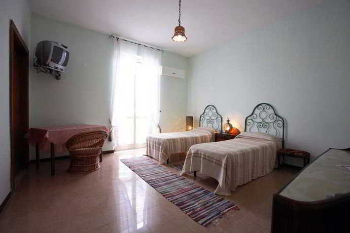 Imagen de la habitación del B&B Delfina, Regio de Calabria. Foto 3