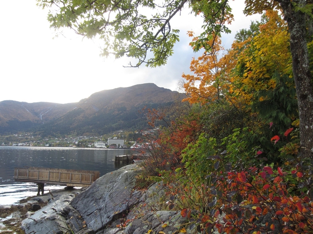 Imagen general del B&B Dragsvik Fjordhotel. Foto 7