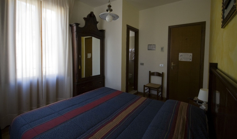 Imagen de la habitación del B&B Edelweiss, Ronchi. Foto 7