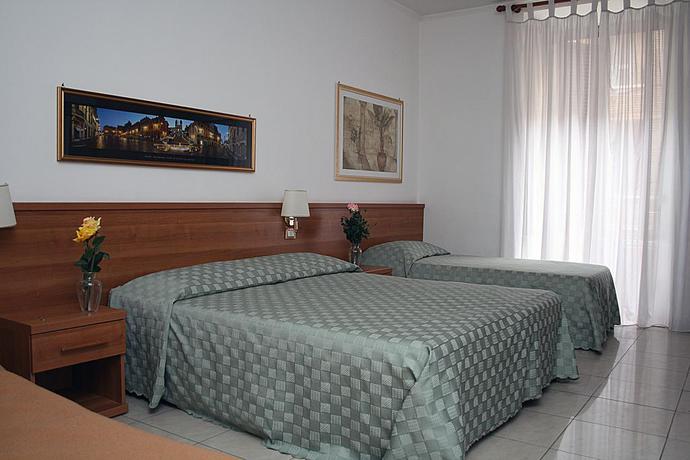 Imagen de la habitación del B&B Emanuela, Roma. Foto 4