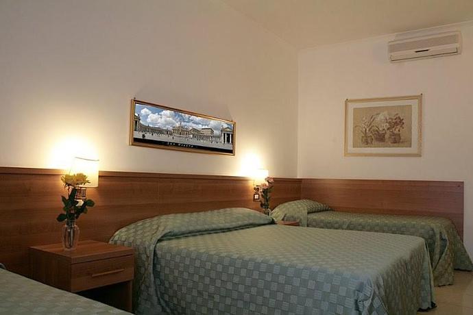 Imagen de la habitación del B&B Emanuela, Roma. Foto 5