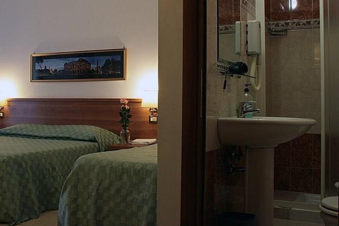 Imagen de la habitación del B&B Emanuela, Roma. Foto 9