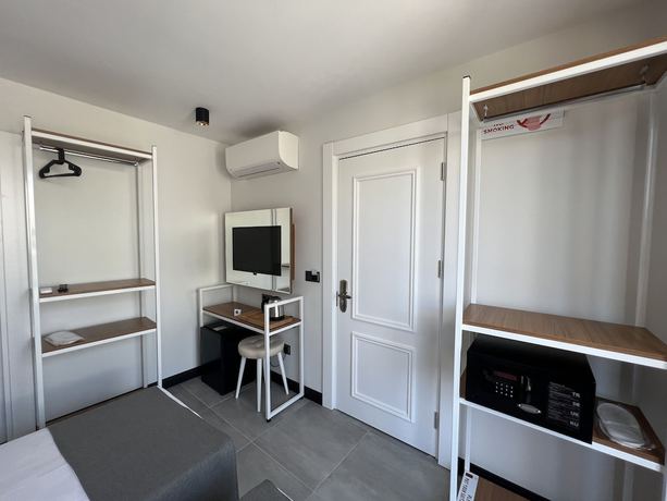 Imagen de la habitación del B&B Euronova & Suites. Foto 3