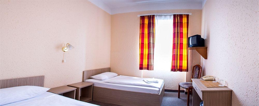 Imagen general del B&B FREE PARKING, FREE BREAKFAST, only 15 minutes to City Center. Foto 8
