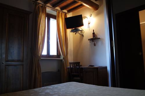 Imagen de la habitación del B&B Fonte Dei Tufi. Foto 8