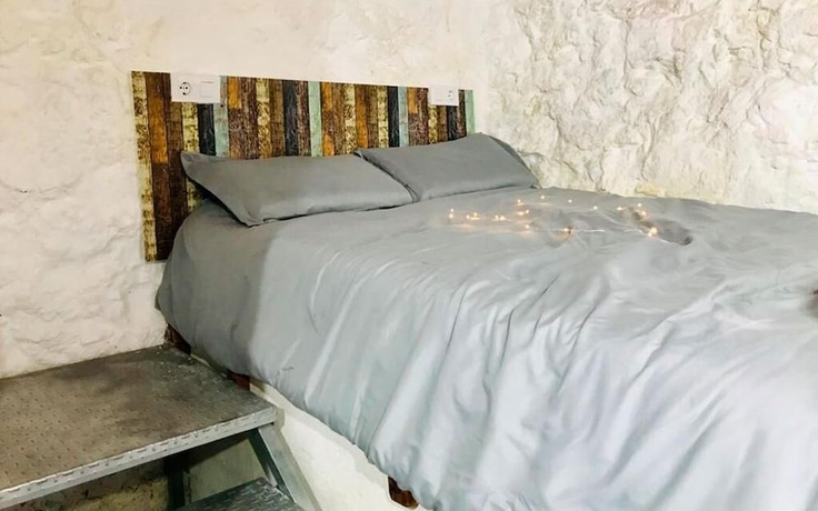 Imagen de la habitación del B&B Fortress Jacuzzi Suites. Foto 16