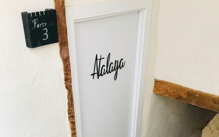 Imagen de la habitación del B&B Fortress Jacuzzi Suites. Foto 17