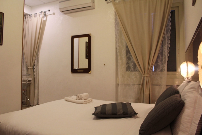 Imagen de la habitación del B&B Galleria Frascati. Foto 2
