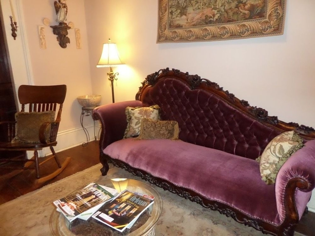 Imagen de los interiores del B&B Garden District Bandb. Foto 14