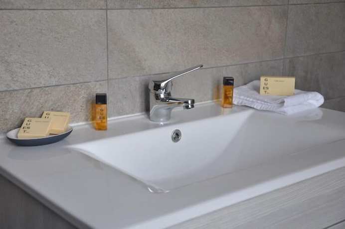 Imagen de la habitación del B&B Gi&agrave; Sera Bed and Breakfast. Foto 10