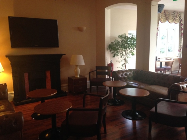 Imagen del bar/restaurante del B&B Glenlyn Hotel and Apartments. Foto 6