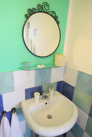 Imagen de la habitación del B&B Golden Mile Bed & Breakfast. Foto 3