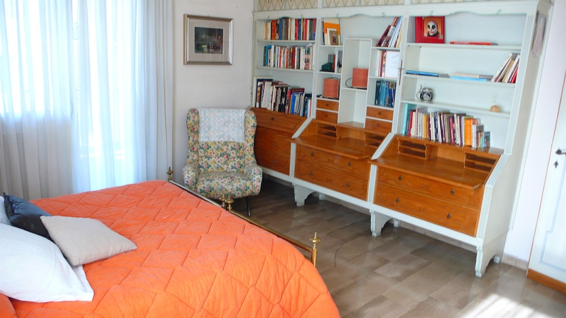 Imagen de la habitación del B&B Guest House Train Station. Foto 4