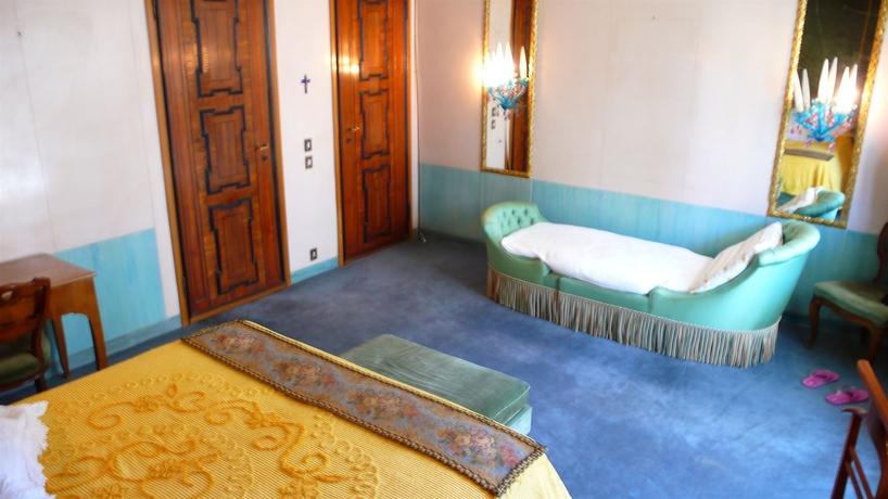 Imagen de la habitación del B&B Guest House Train Station. Foto 8