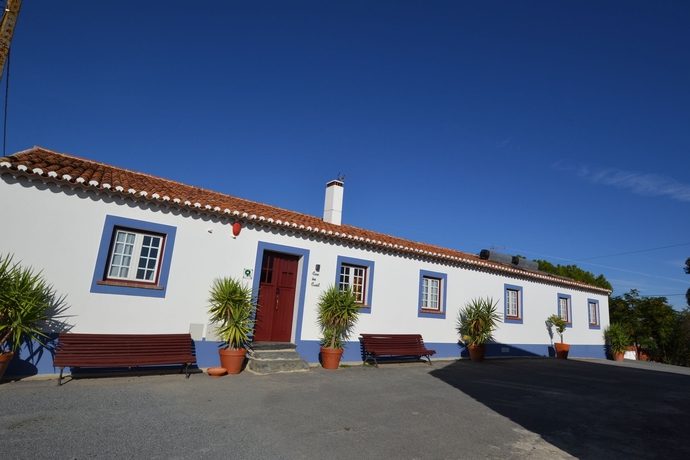 Imagen de los exteriores del B&B Herdade Dos Castelejos. Foto 9