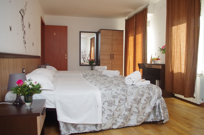 Imagen de la habitación del B&B Hotel Euro Inn. Foto 2