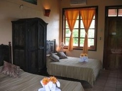 Imagen de la piscina del B&B Hotel La Colina. Foto 6