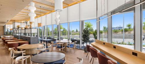 Imagen del bar/restaurante del B&B Hotel Madrid Tres Cantos. Foto 3