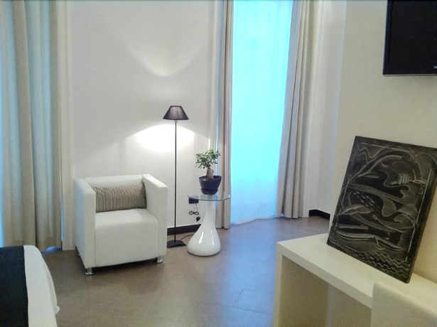 Imagen de la habitación del B&B Ibed Napoli. Foto 8