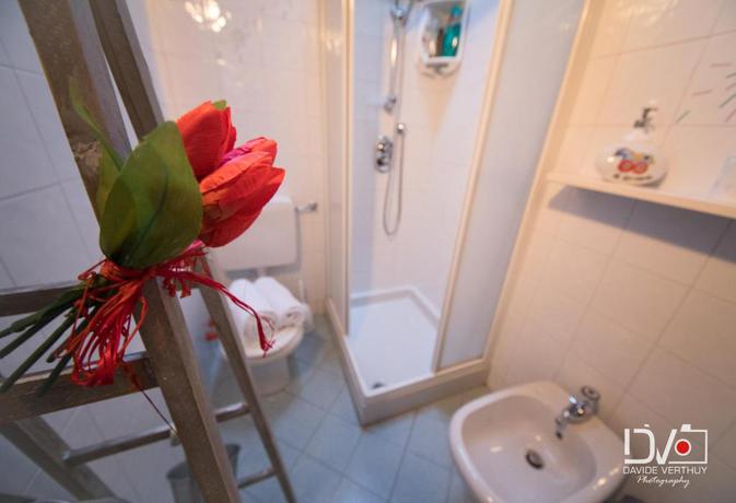 Imagen de la habitación del B&B Il Girasole, Aosta. Foto 6