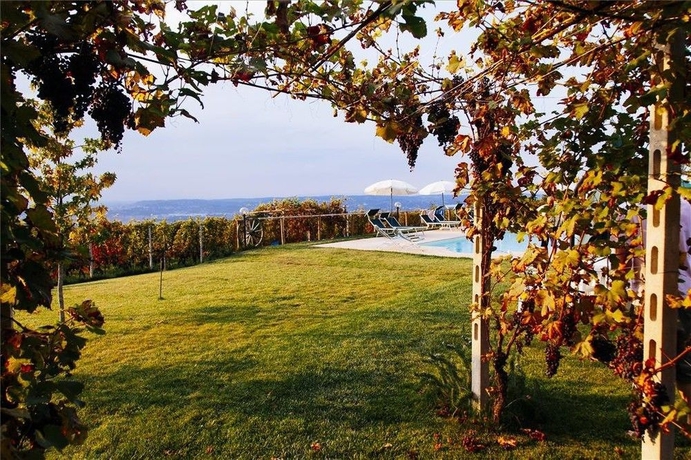 Imagen de los exteriores del B&B Il Grappolo Vacanze. Foto 6