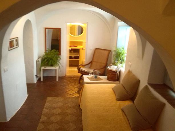 Imagen general del B&B La Casa De Bovedas. Foto 19