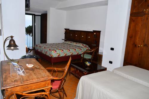 Imagen de la habitación del B&B La Locandiera, Scilla. Foto 9