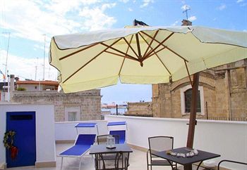 Imagen de los exteriores del B&B La Muraglia. Foto 12