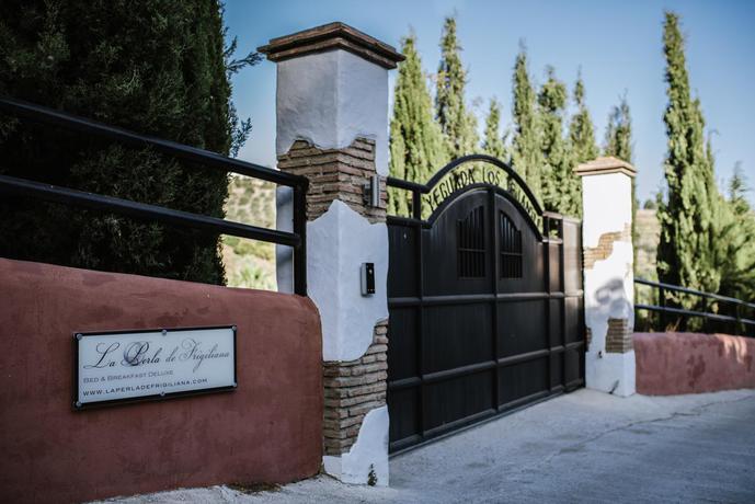 Imagen general del B&B La Perla De Frigiliana Bed and Breakfast Deluxe. Foto 18