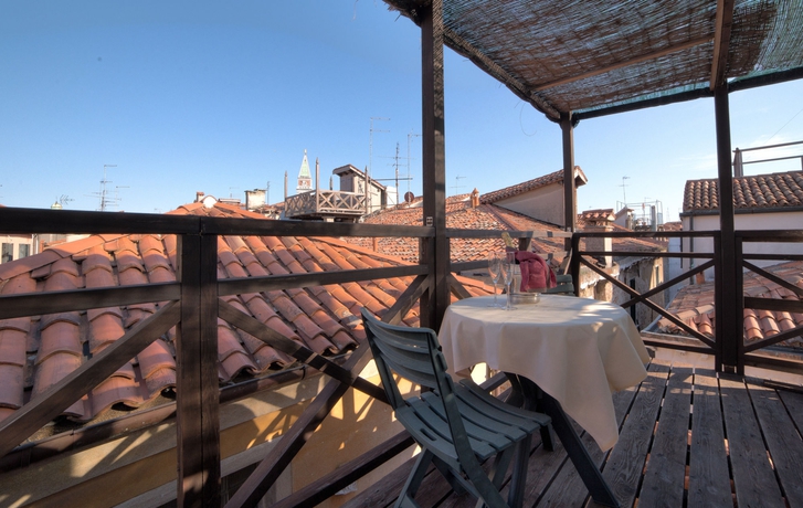 Imagen de la habitación del B&B Lanterna Di Marco Polo. Foto 9