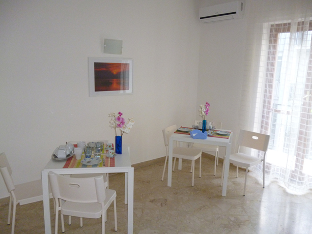 Imagen del bar/restaurante del B&B Le Grand Bleu, Siracusa. Foto 2